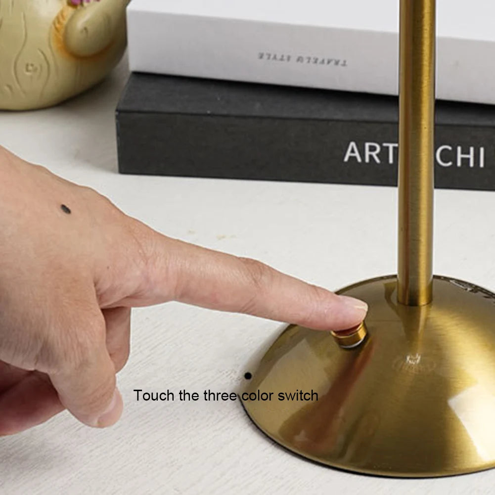 Nordic Pleated Table Lamp